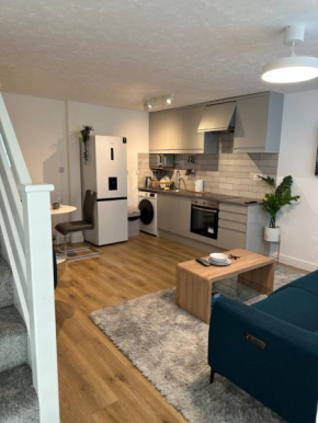 Dartford Luxurious House with Parking - Netflix - Wi-Fi